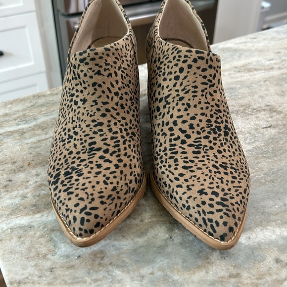 Melrose Ave Los Angeles 100% Vegan Cheetah Bootie size 9 - Picture 5 of 12